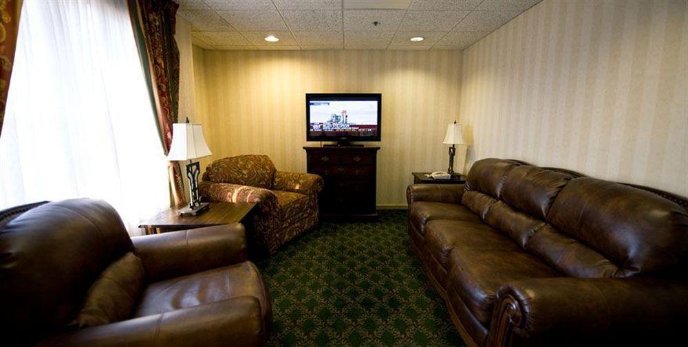 Greystone Inn & Suites Vance Dış mekan fotoğraf