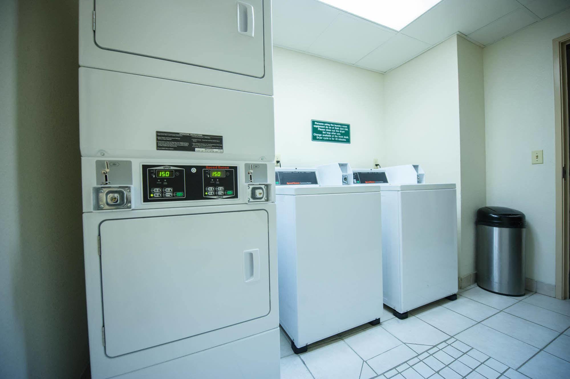 Greystone Inn & Suites Vance Dış mekan fotoğraf