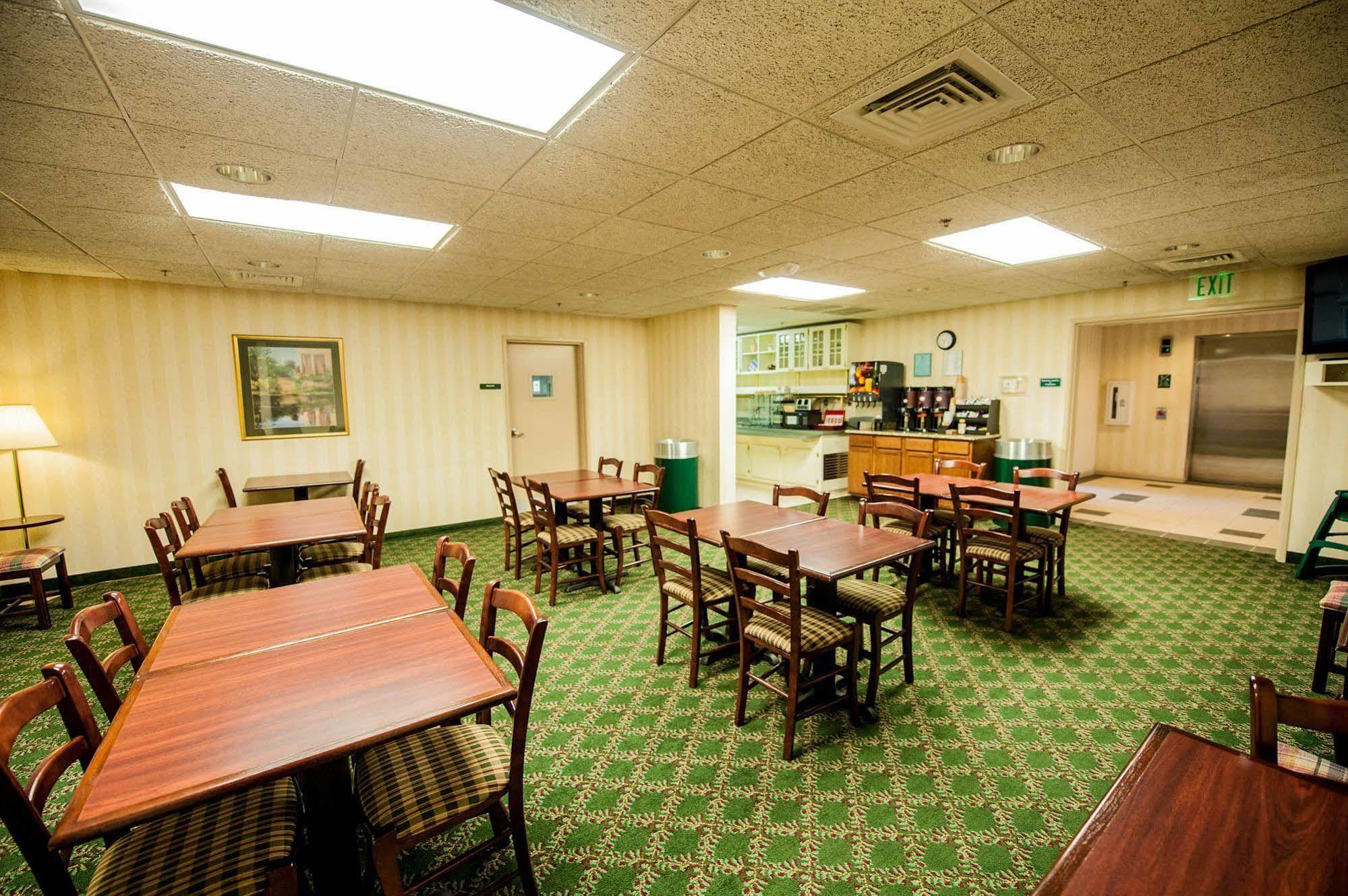 Greystone Inn & Suites Vance Dış mekan fotoğraf